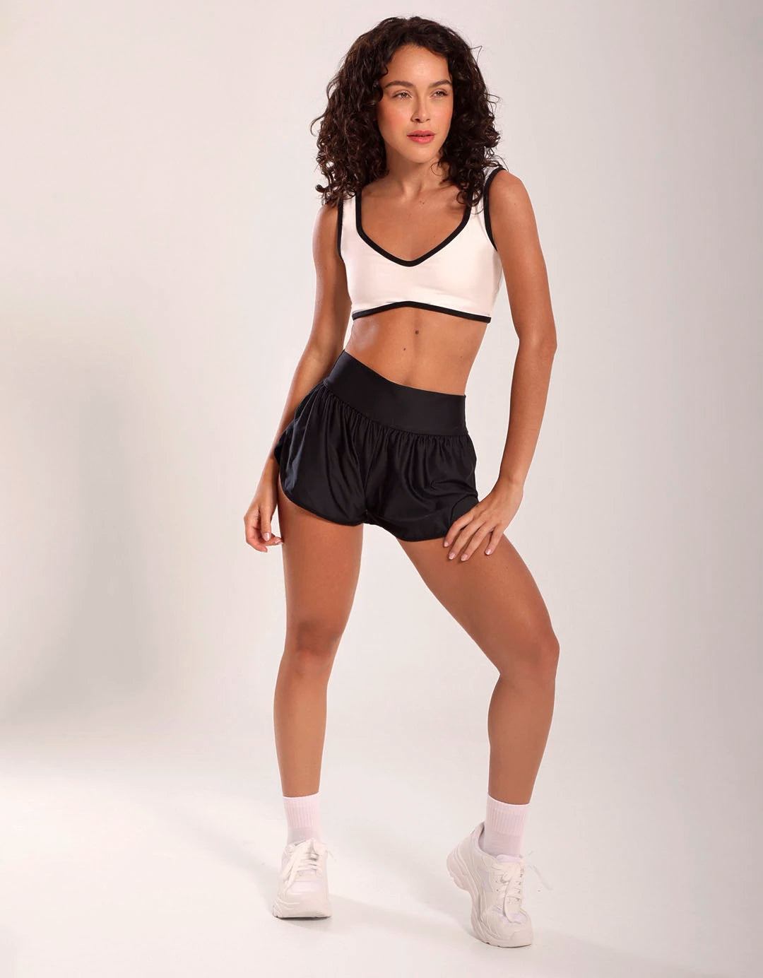 Short Fitness Ivory Black